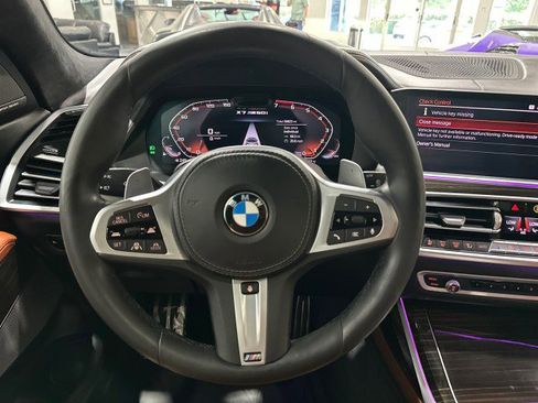 Used 2020 BMW X7 M50i w/ Dynamic Handling Package AWD/4WD image 56