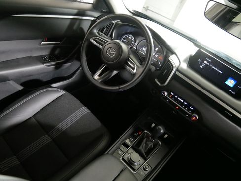 Used 2025 MAZDA CX-50 AWD 2.5 S w/ Premium Package image 9