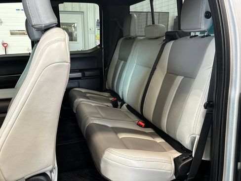 Used 2018 Ford F150 XLT w/ Equipment Group 302A Luxury AWD/4WD image 26