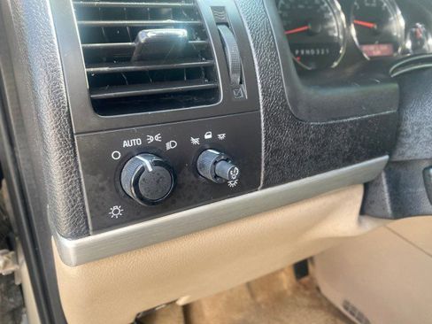 Used 2007 Chevrolet Uplander LS w/ Climate Package image 49