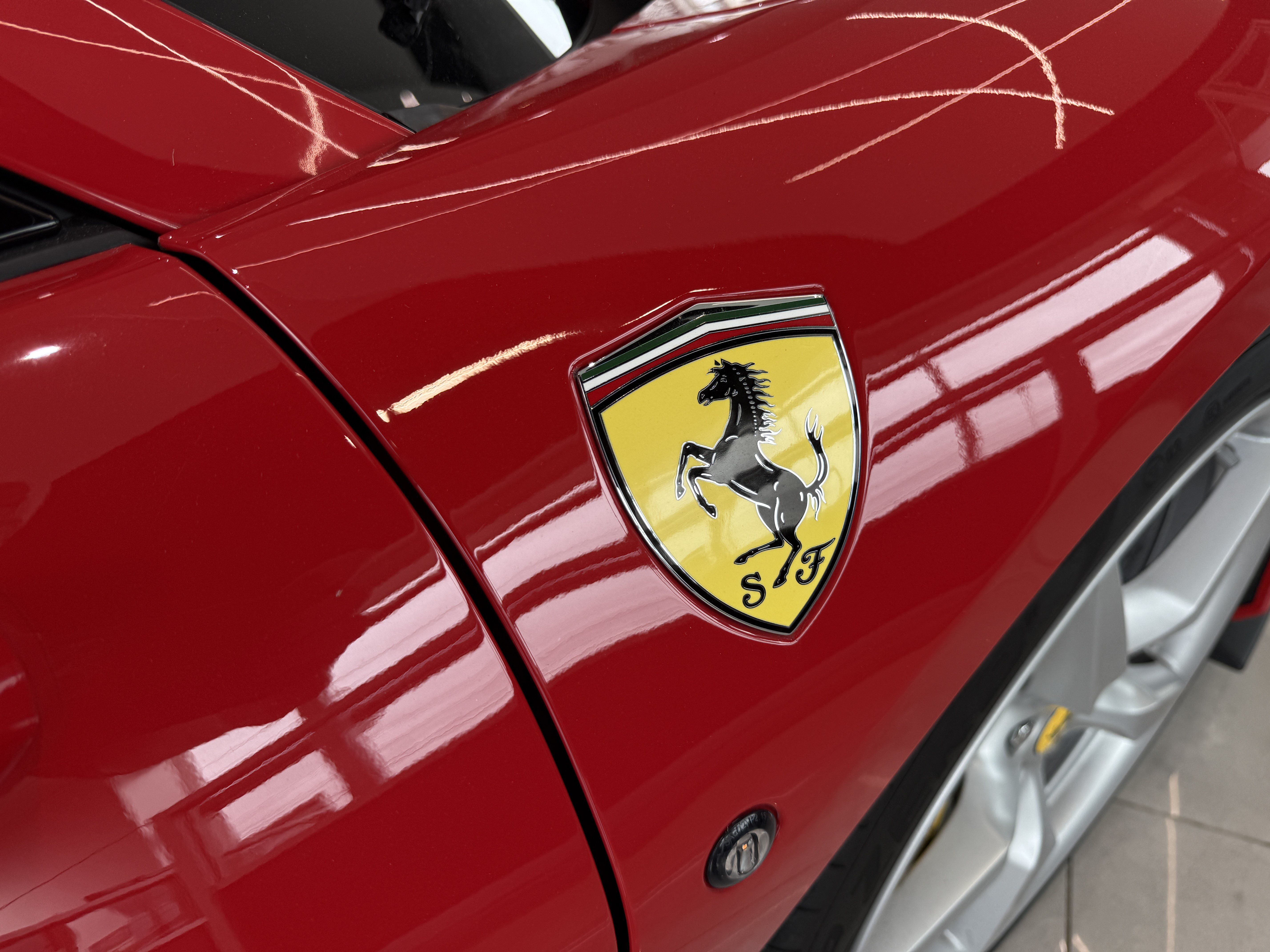 Used 2021 Ferrari F8 Tributo RWD image 44