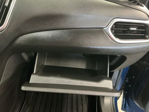 Used 2019 Chevrolet Equinox LT AWD/4WD image 30