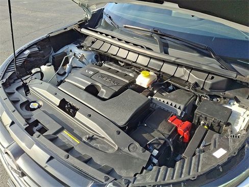 Used 2023 Nissan Pathfinder SL image 27