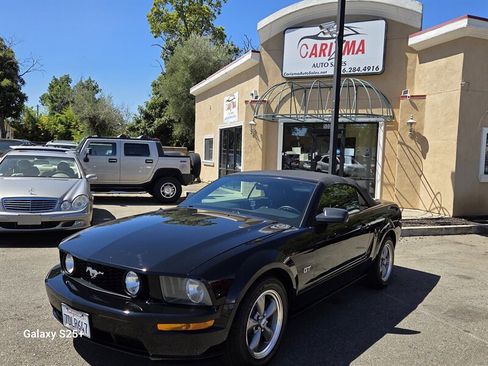 Used 2006 Ford Mustang GT RWD image 1