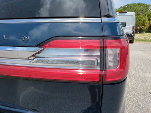 Used 2020 Lincoln Navigator L Black Label AWD/4WD image 12