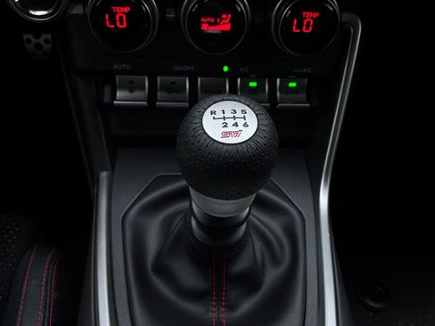 Used 2022 Subaru BRZ Limited RWD image 23