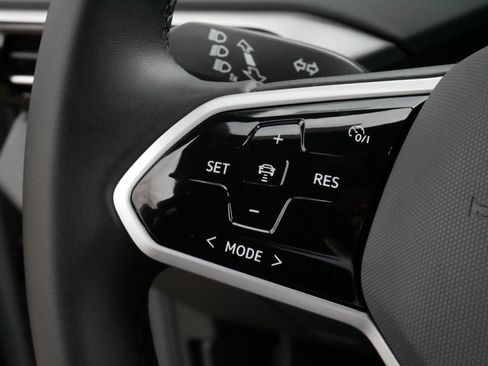 Certified 2023 Volkswagen ID.4 Pro S AWD/4WD image 25