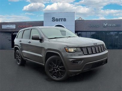 Used 2019 Jeep Grand Cherokee Altitude