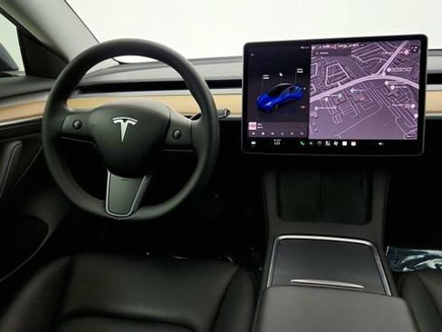 Used 2023 Tesla Model 3 Standard Range RWD image 48