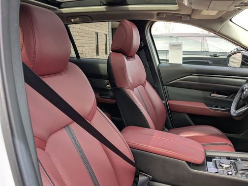 Used 2025 MAZDA CX-50 AWD 2.5 Hybrid w/ Premium Pkg image 33