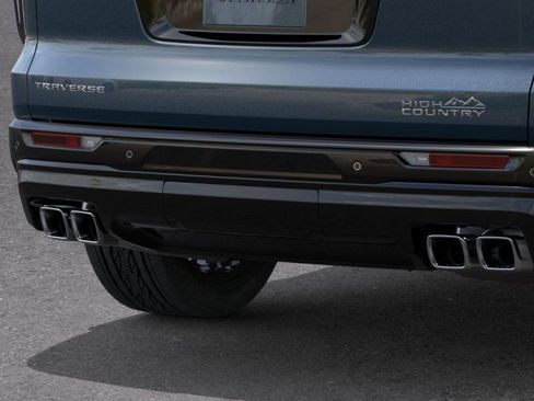 New 2026 Chevrolet Traverse High Country image 14