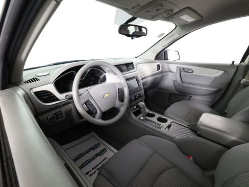 Used 2014 Chevrolet Traverse LS FWD image 10