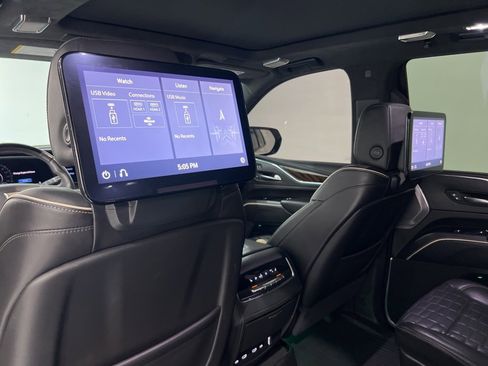 Used 2021 Cadillac Escalade Sport Platinum image 33