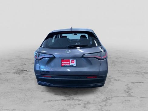 Used 2025 Honda HR-V LX image 8