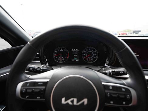Used 2024 Kia K5 GT-Line AWD/4WD image 15