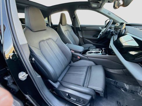 Certified 2026 Audi A6 Premium Plus w/ Premium Plus Package AWD/4WD image 30
