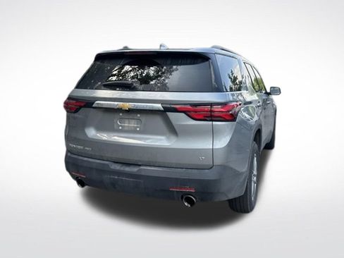 Used 2023 Chevrolet Traverse LT w/ LPO, Floor Liner Package AWD/4WD image 6