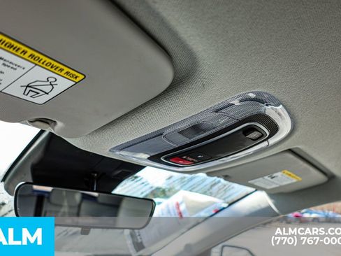 Used 2025 Hyundai Kona SEL image 55