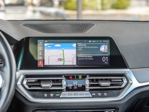 Used 2022 BMW M340i xDrive w/ Driving Assistance Package image 40