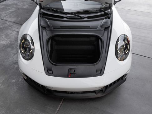 Certified 2026 Porsche 911 Targa 4 GTS AWD/4WD image 43