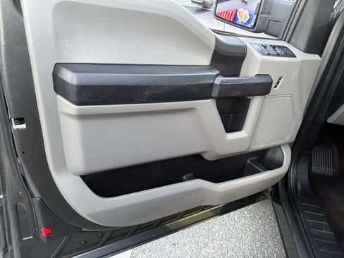 Used 2017 Ford F150 XL w/ Equipment Group 101A Mid RWD image 9