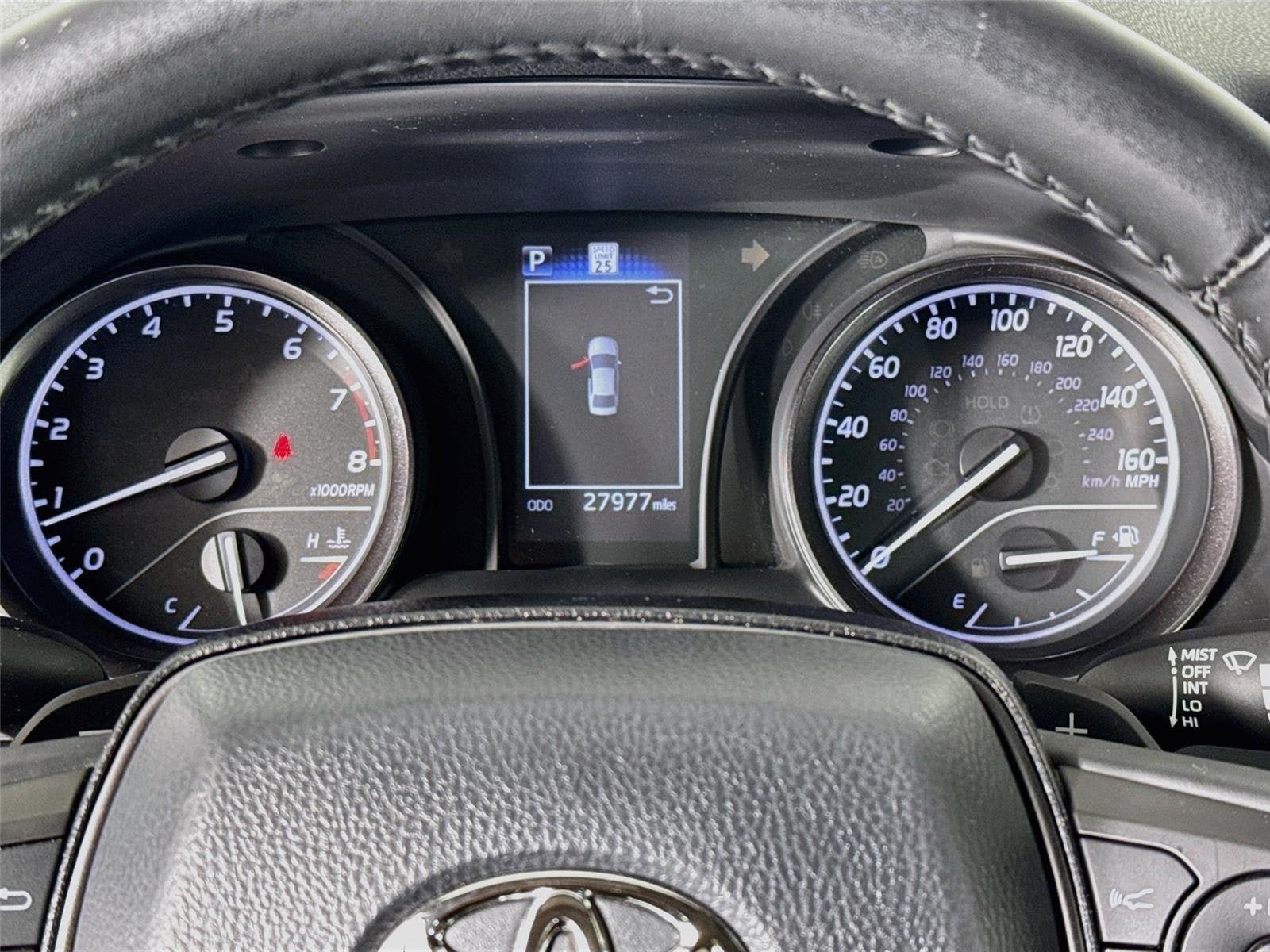 Used 2021 Toyota Camry SE FWD image 13