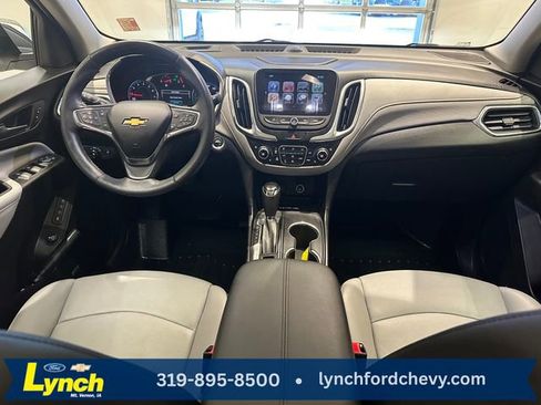 Used 2018 Chevrolet Equinox Premier image 11