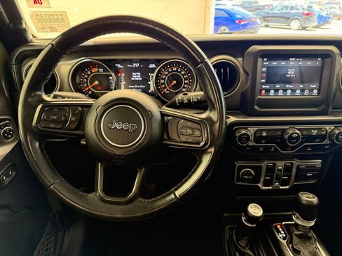Used 2021 Jeep Wrangler Unlimited Sport AWD/4WD image 25