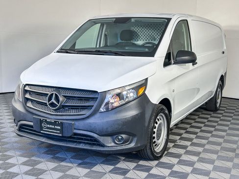 Used 2020 Mercedes-Benz Metris w/ Driver Efficiency Package image 3