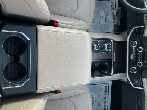 Used 2024 Ford Expedition Max Limited image 22