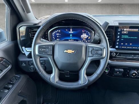 Used 2025 Chevrolet Silverado 2500 LT w/ Convenience Package AWD/4WD image 21