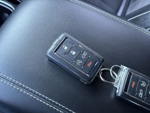 Used 2023 Jeep Grand Cherokee L Altitude image 27