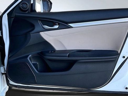 Used 2017 Honda Civic EX image 25