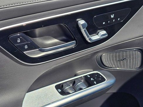 Used 2026 Mercedes-Benz GLC 300 4MATIC image 24