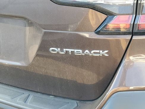 Used 2020 Subaru Outback Limited w/ Popular Package #2 image 10