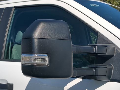 New 2026 Ford F550 4x4 Crew Cab image 12