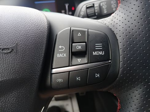 Used 2024 Ford Escape ST-Line w/ Tech Pack #1 AWD/4WD image 20