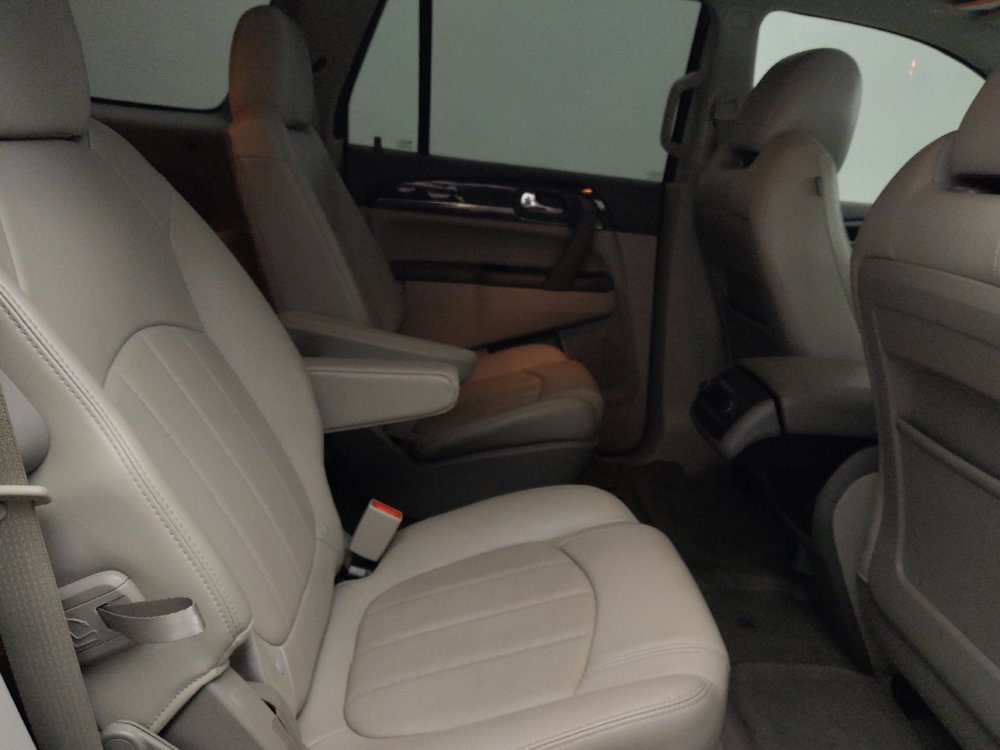 Used 2017 Buick Enclave Leather FWD image 19