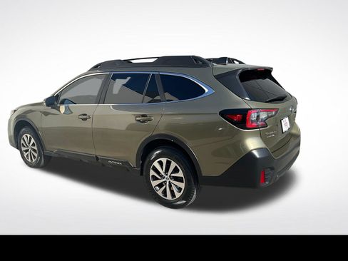 Certified 2022 Subaru Outback Premium AWD/4WD image 14