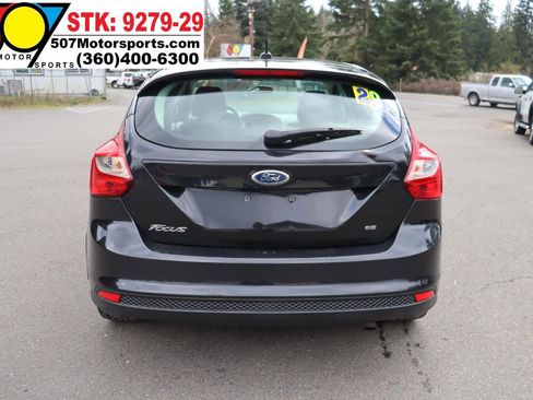 Used 2014 Ford Focus SE w/ SE Winter Package image 7