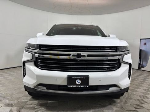 Used 2022 Chevrolet Tahoe LT w/ LT Signature Plus Package AWD/4WD image 2