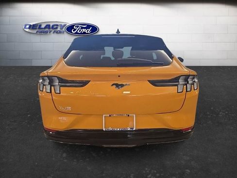 Used 2022 Ford Mustang Mach-E Premium AWD/4WD image 5