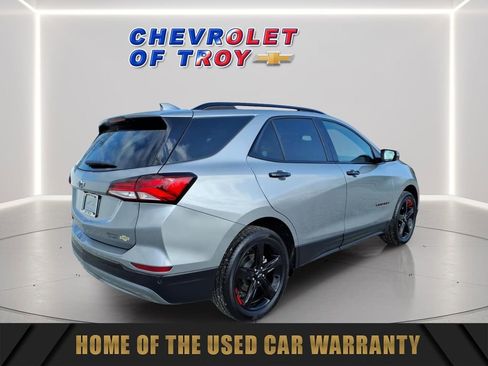 Used 2024 Chevrolet Equinox Premier w/ Redline Edition image 9