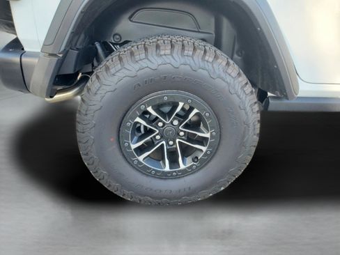 Used 2026 Jeep Wrangler Unlimited Rubicon 392 w/ Quick Order Package 27X Moab AWD/4WD image 29