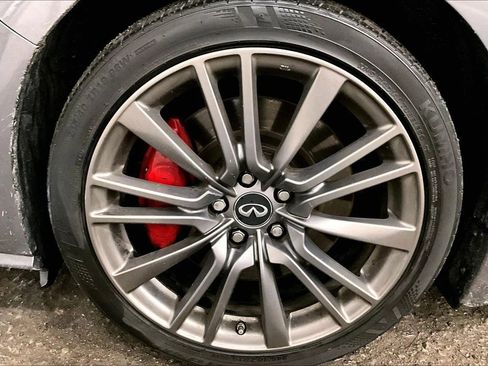 Used 2018 INFINITI Q50 Red Sport 400 w/ Sensory Package (Sport) image 8