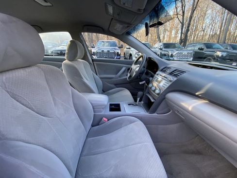 Used 2008 Toyota Camry LE image 21
