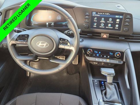 New 2025 Hyundai Elantra Sport image 26