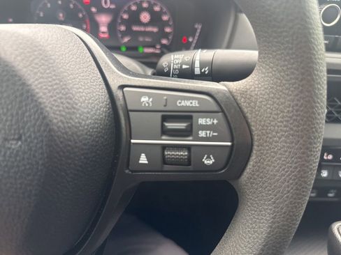 Used 2025 Honda Accord SE image 38