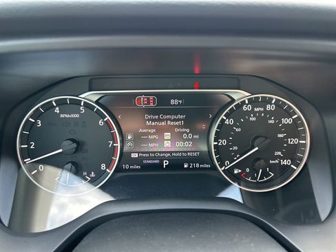 Used 2026 Nissan Rogue SV FWD image 25