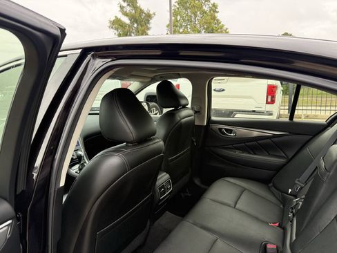 Used 2015 INFINITI Q50 Premium w/ Navigation Package AWD/4WD image 12